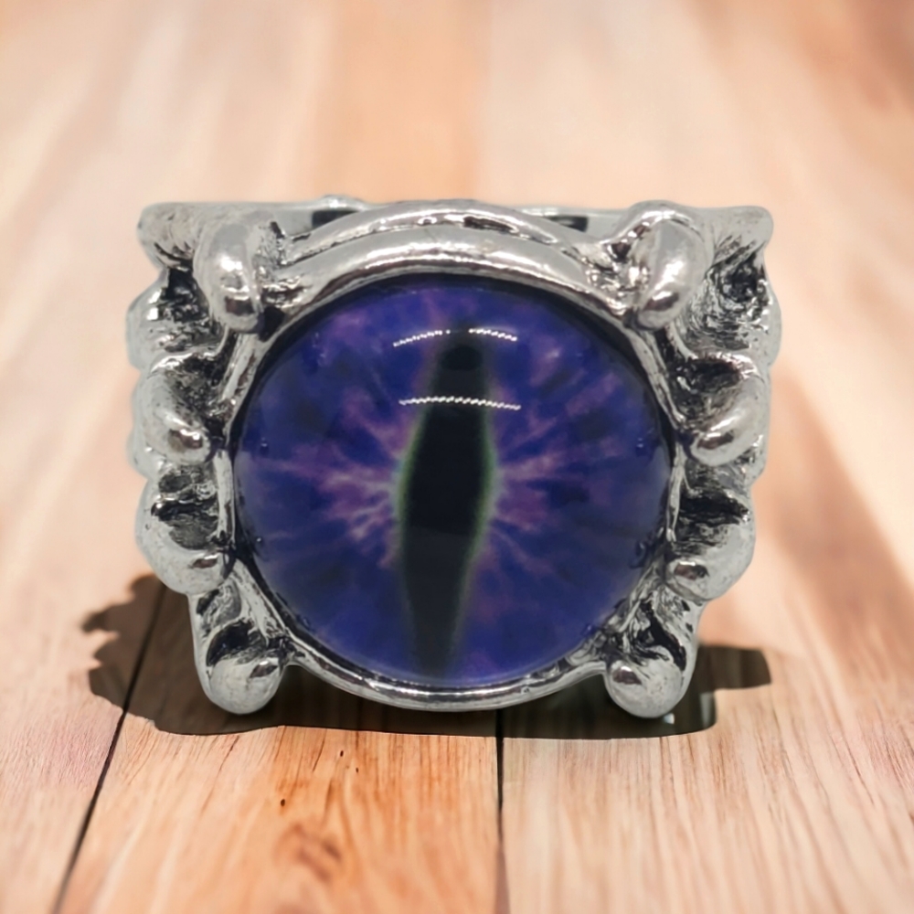 Dragons eyeball rind adjustable in size